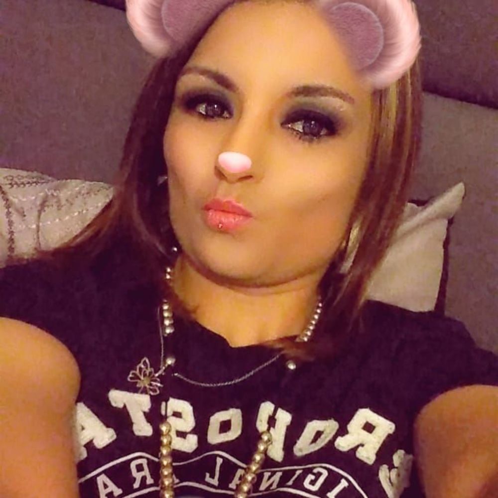 Meet your Posher, Marissa